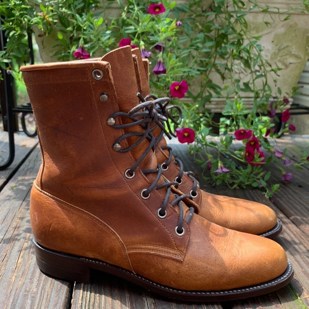 Host Pick! Justin Leather Lace-Up Style 420 Boots